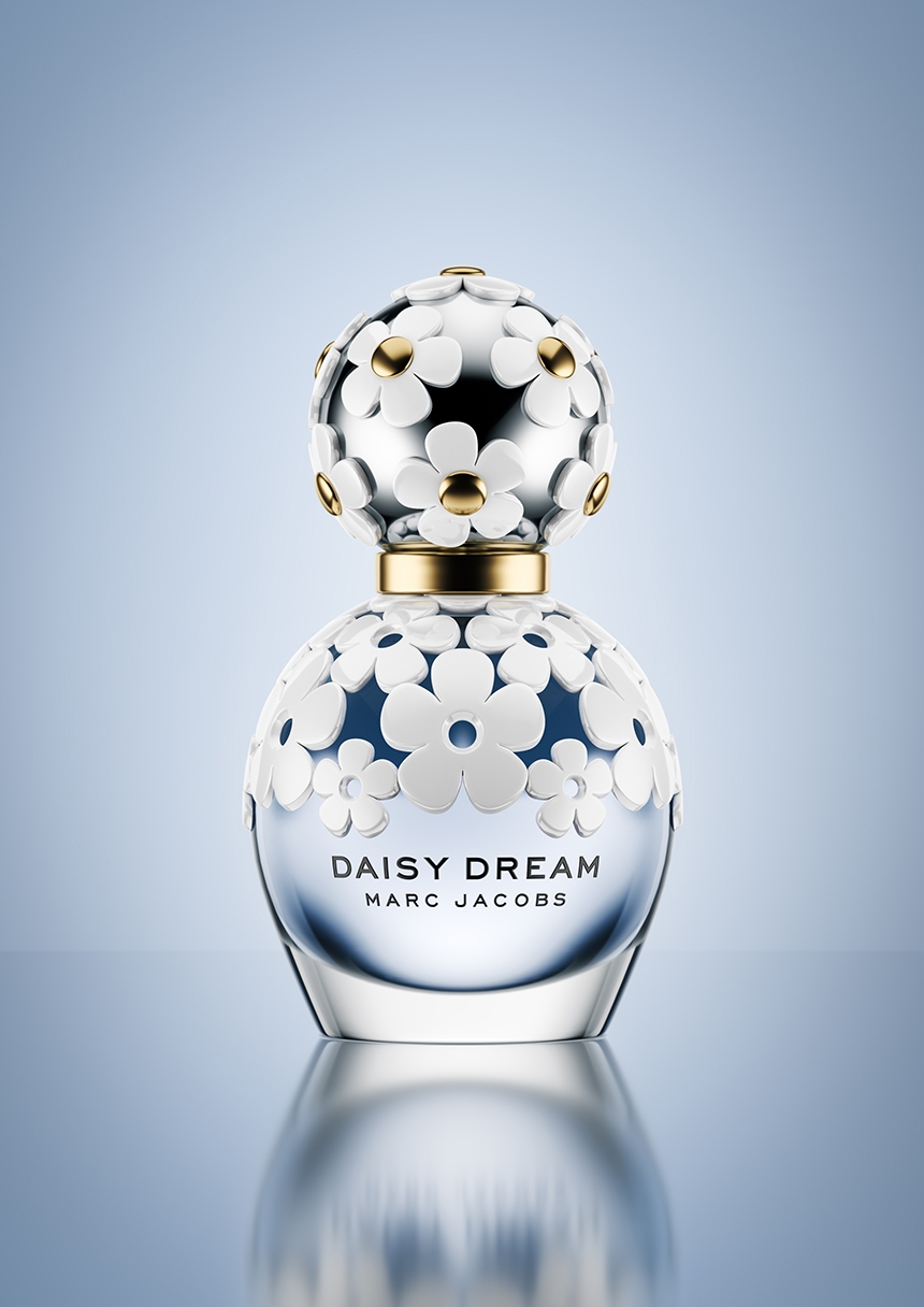 Marc Jacobs Daisy Dream CGI