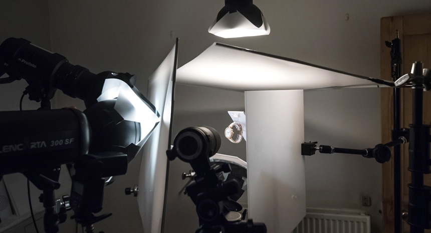 Studio lighting setup using Scrims