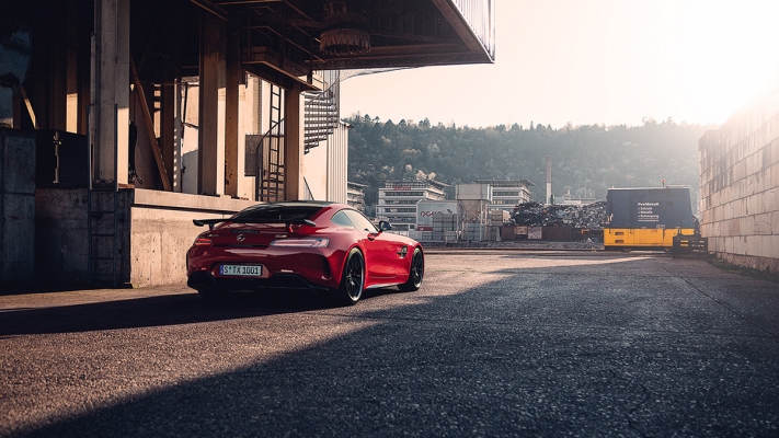 Mercedes AMG GTR by Toby Lee