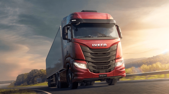 IVECO New S-Way 2023 by MUVA House