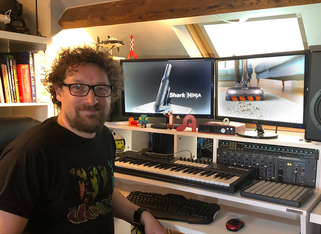 Simon Smalley's working using LightWave and HDR Light Studio