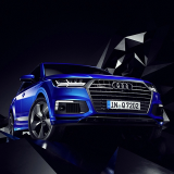 Audi Q7 e-tron by Maciej Ptaszynski